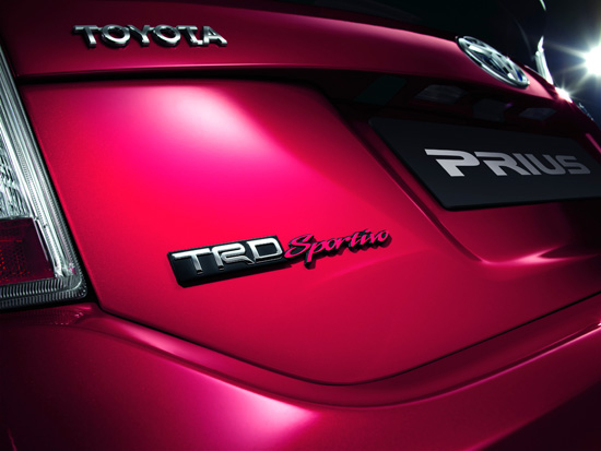 Toyota PRIUS TRD Sportivo ใหม่