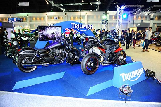 ໭ MotorExpo 2013 : Triumph