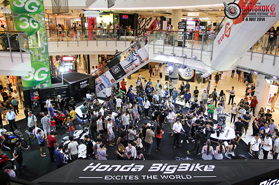 BMF 2015,แบงค์ค็อก มอเตอร์ไบค์ เฟสติวัล 2015,BMF 2015 เซ็นทรัล เวิลด์,Bangkok Motorbike Festival 2015,เทศกาลมอเตอร์ไซค์,งานบิ๊กไบค์ ที่เซ็นทรัล เวิลด์,Bangkok Motorbike Festival,Honda Bigbike,Kawasaki,KTM,MV Agusta,Ducati,Yamaha,A.P. Honda,รถบิ๊กไบค์