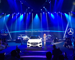 ູʵš,BenzStarFlag,Benz StarFlag,The new E-Class Plug-in Hybrid,໭ e350e, e350e,ʹ; e350e,EQ - Electric Intelligence by Mercedes-Benz