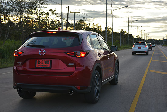 ทดลองขับ Mazda CX-5 ใหม่,ทดลองขับ Mazda CX-5 ดีเซล,ทดลองขับ Mazda CX-5 เบนซิน, Mazda CX-5 ใหม่ เครื่องดีเซลและเบนซิน รุ่นไหนน่าใช้กว่ากัน,ทดสอบรถ Mazda CX-5 ใหม่,รีวิว Mazda CX-5 ใหม่,ทดลองขับ CX-5 ใหม่,Testdrive Mazda CX-5 ใหม่,ปัญหา CX-5,ปัญหา CX-5 ดีเซล,CX-5 น้ำดัน,ปัญหาน้ำดัน CX-5