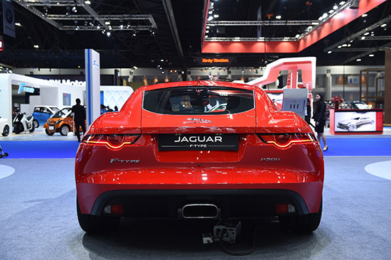 Jaguar F-Type 300 PS,Jaguar F-Type ใหม่,2018 Jaguar F-Type 300 PS,F-Type ใหม่,ราคา Jaguar F-Type 300 PS,จากัวร์ เอฟ-ไทป์ 300 แรงม้า,ราคาจากัวร์ เอฟ-ไทป์ ใหม่,อินช์เคป ประเทศไทย,Jaguar E-Pace,Jaguar E-Pace ใหม่,ราคา Jaguar E-Pace ใหม่,motorshow 2018