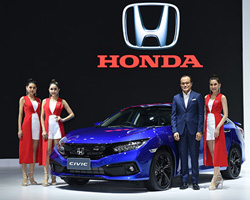 Honda Civic ใหม่,Honda Civic ใหม่ สีน้ำเงินบริลเลียนท์ สปอร์ตตี้,Honda SENSING,Honda Accord ใหม่,2019 Honda Accord,Honda NSX,Honda CR-V 5 ที่นั่ง,Honda CR-V ใหม่,แคมเปญรถยนต์ฮอนด้าในงาน MotorExpo 2018,แคมเปญ MotorExpo 2018,MotorExpo 2018