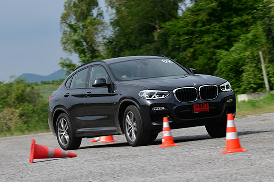 Testdrive BMW X4 xDrive20d M Sport,ทดสอบรถ BMW X4 xDrive20d M Sport,ทดสอบรถ BMW X4,ทดสอบรถ BMW X4 20d,ทดลองขับ BMW X4 xDrive20d M Sport,ทดลองขับ BMW X4 xDrive20d,รีวิว BMW X4 xDrive20d M Sport,รีวิว BMW X4,review BMW X4,ทดสอบรถยนต์บีเอ็มดับเบิลยู,ลอง