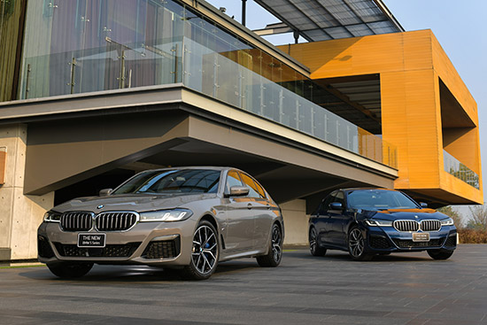 BMW 520d M Sport,530e Elite,530e M Sport,พาชม,รถครอบครัว,bmw 530e m sport 2020,BMW ซีรีส์5ใหม่,บีเอ็มดับเบิลยู ซีรีส์ 5 ใหม่,bmw 530e elite 2021,bmw 530e m sport 2021,bmw 520d m sport 2021,MercedesBenz E-class 2021,รถผู้บริหาร,bmw series 5,5 series 2021,bmw