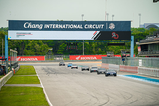 Porsche Carrera Cup Asia,ʹҧ Թ๪ Ե