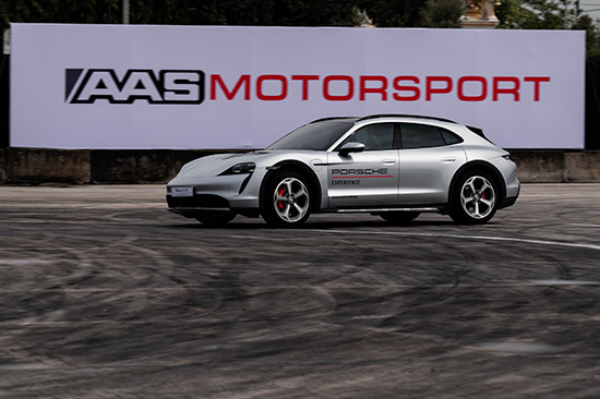 AAS-Driving Experience,สนามปทุมธานีสปีดเวย์,Sneak Preview of The New Cayenne,รถยนต์ปอร์เช่,AAS